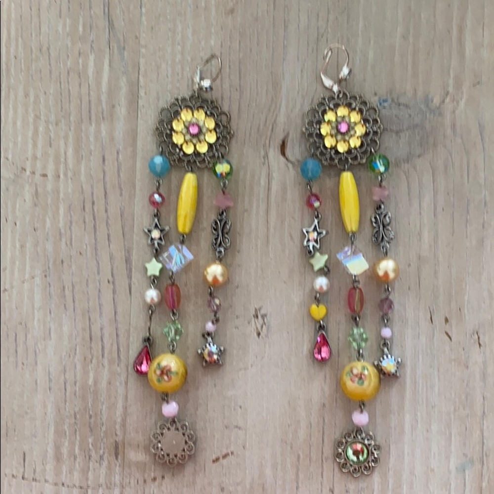Earrings shoulder length